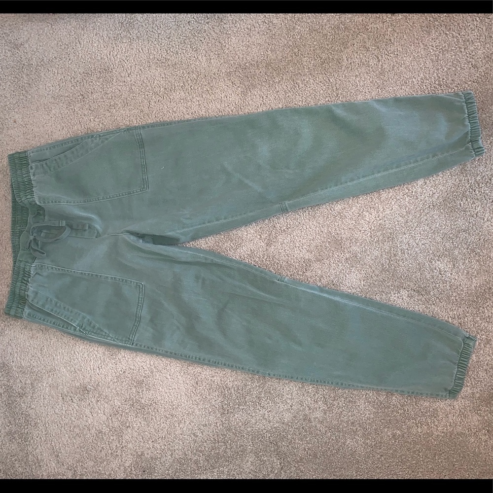 Army green khaki joggers pants